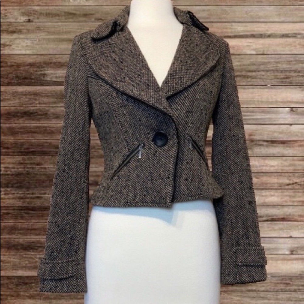 🆕 NWOT CAbi Stylish Tweed Wool Blend Moto Jacket